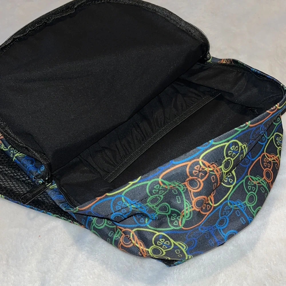 Two Left Feet Controller Knapsack - Picture 5 of 8